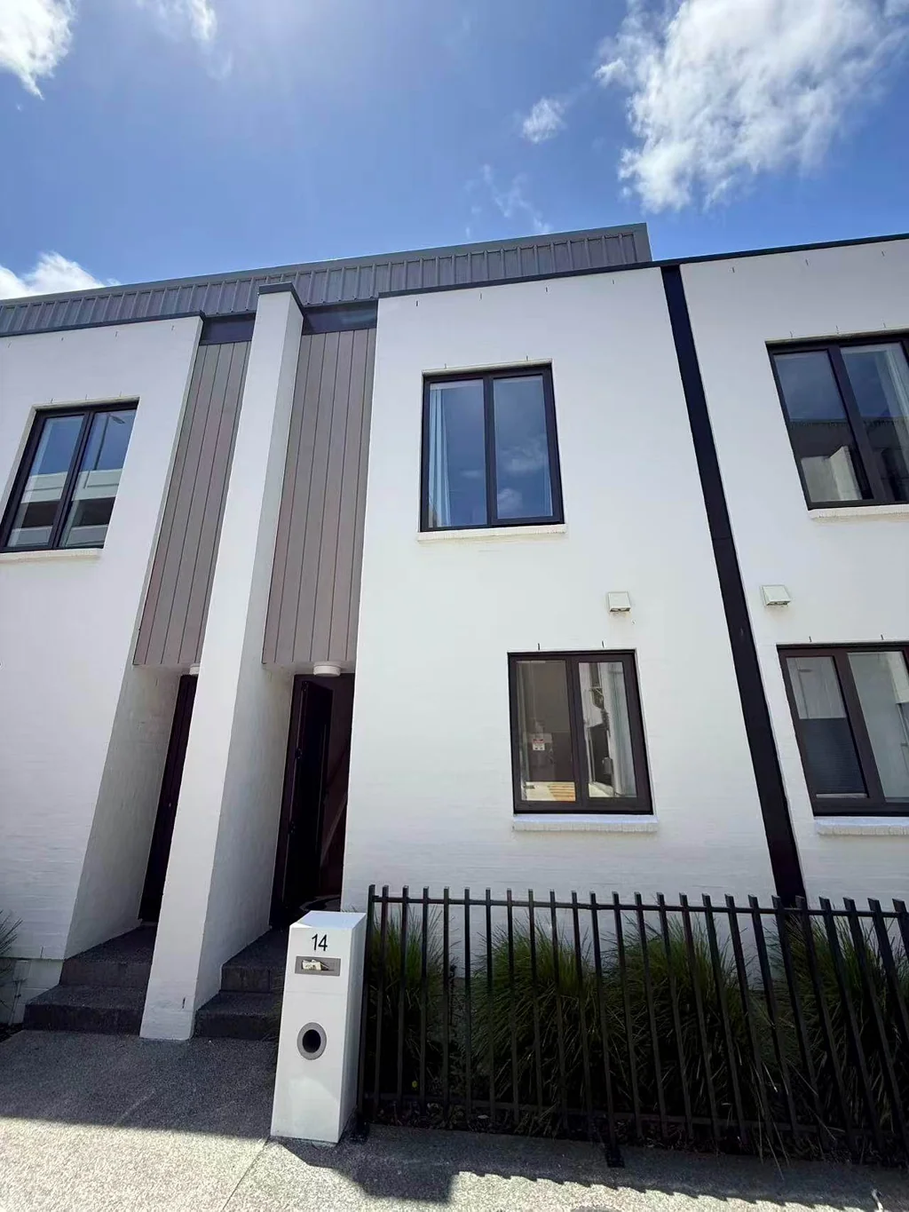 Modern 2-Bedroom + Study Terrace Home (Fully F...