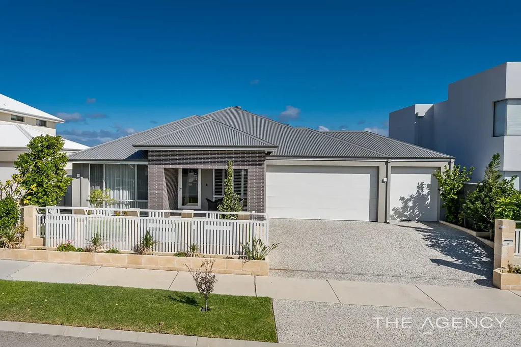 9 Seabird Bend, Jindalee, WA 6036