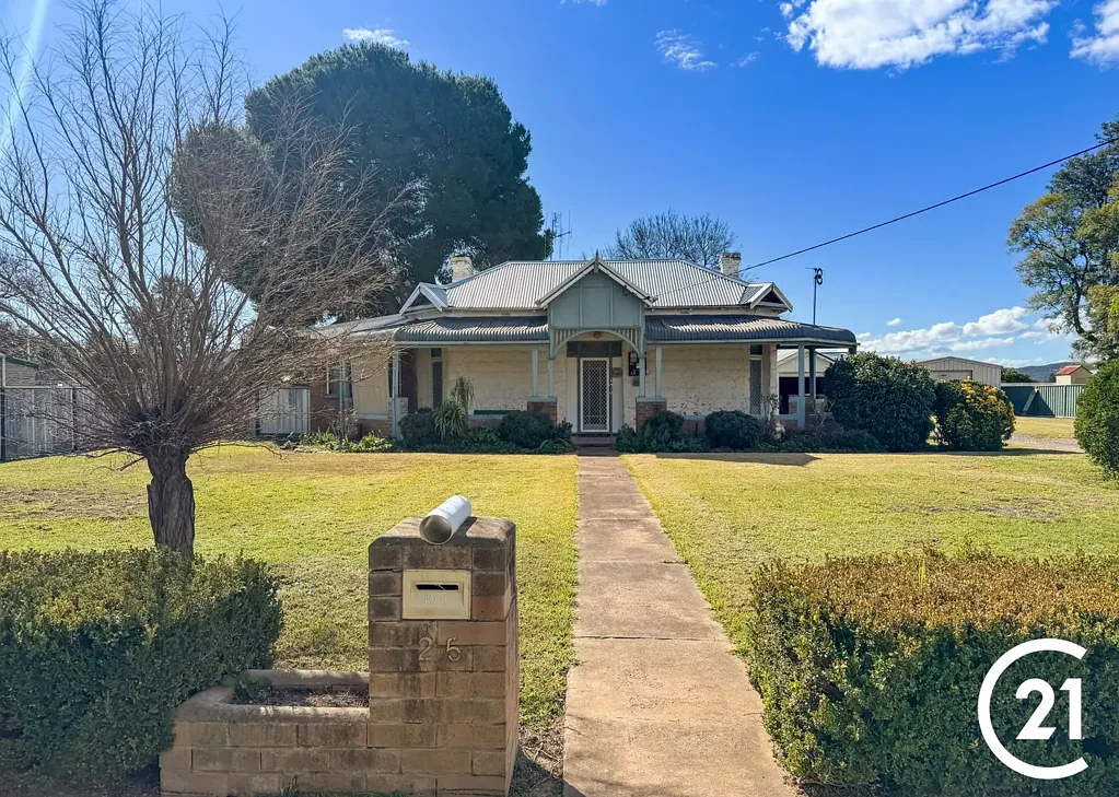 25 Pye Street, Eugowra, NSW 2806