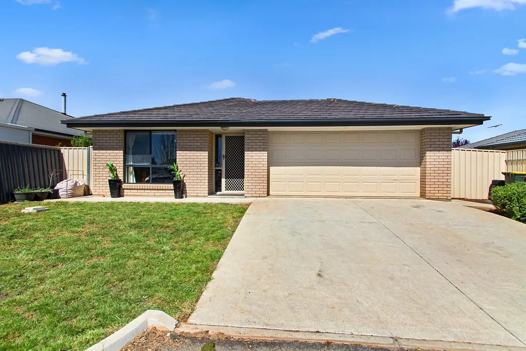 Balaklava 3બેડરૂમ Comfortable 3-Bedroom Home with Flexible Living