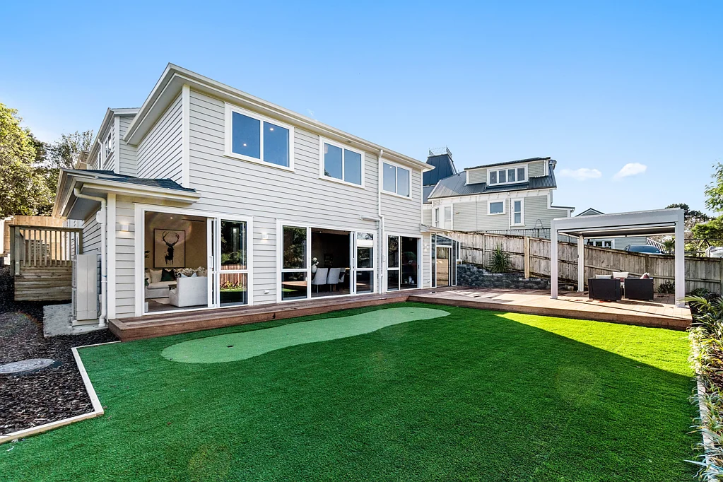 Greenhithe 5chambre Stylish Living, Urban Setting - Brand New Home