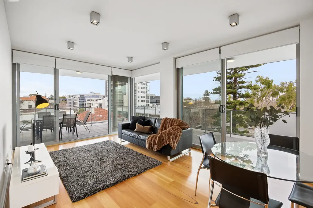 West Perth 2कमरा Panoramic City Views, Expansive Balcony & Premium Inner City Living
