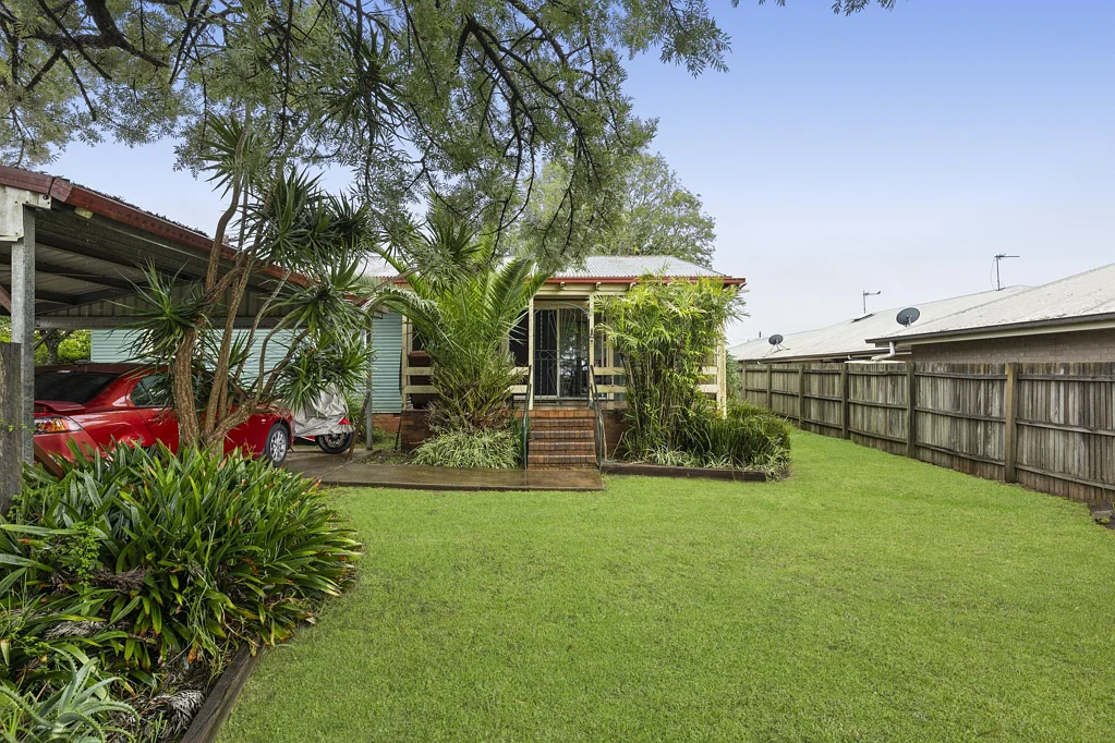 255 North Street, Wilsonton Heights, QLD 4350