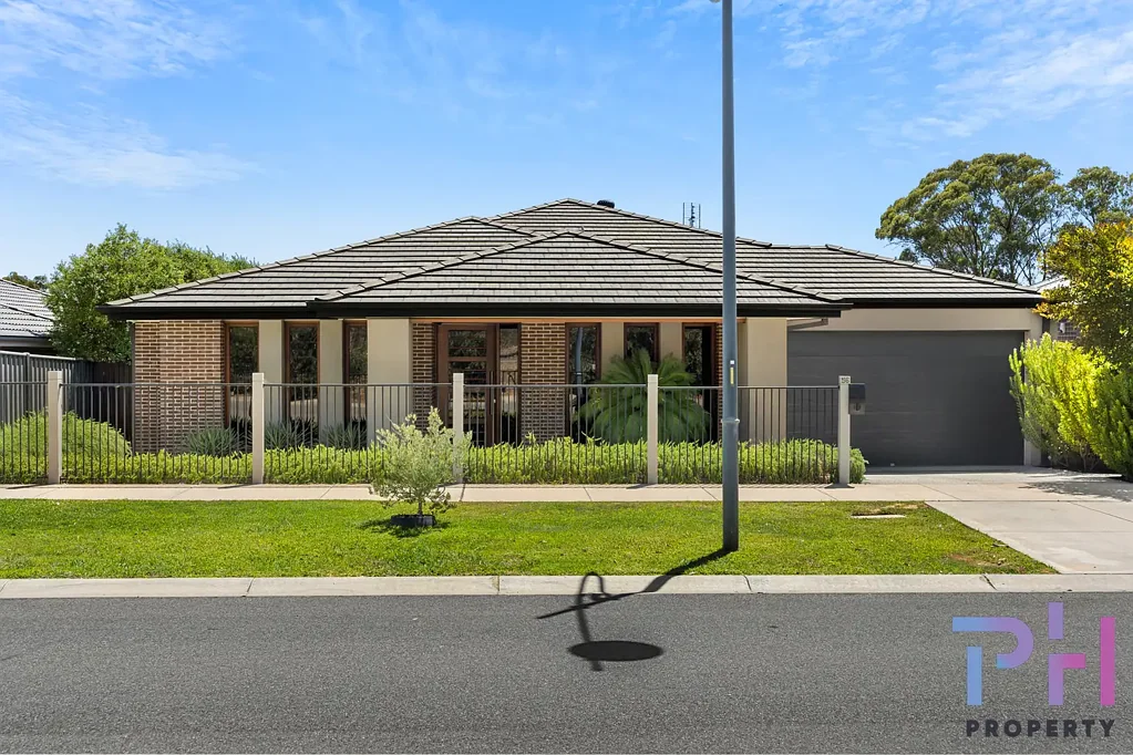 56 Coomoora Circuit, Strathfieldsaye, VIC 3551