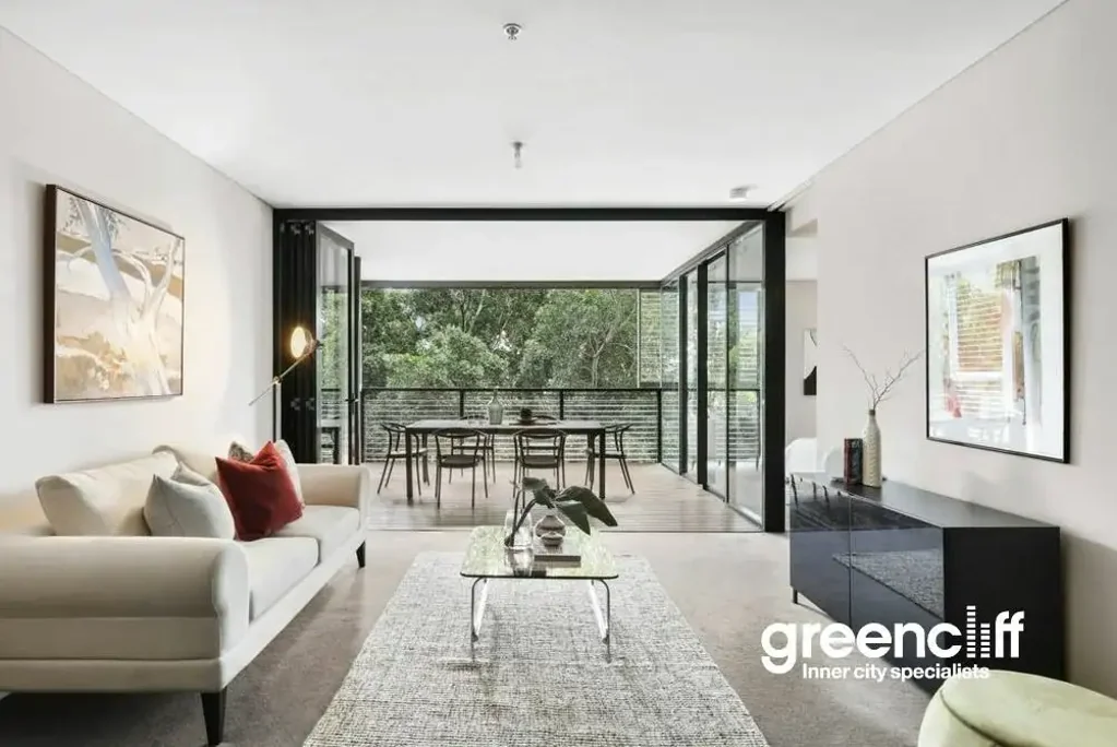 WEST FACING ONE BEDROOM WITH STUDY!