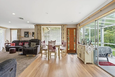 Private Family Retreat with Harbour Views in Sought-After Maia