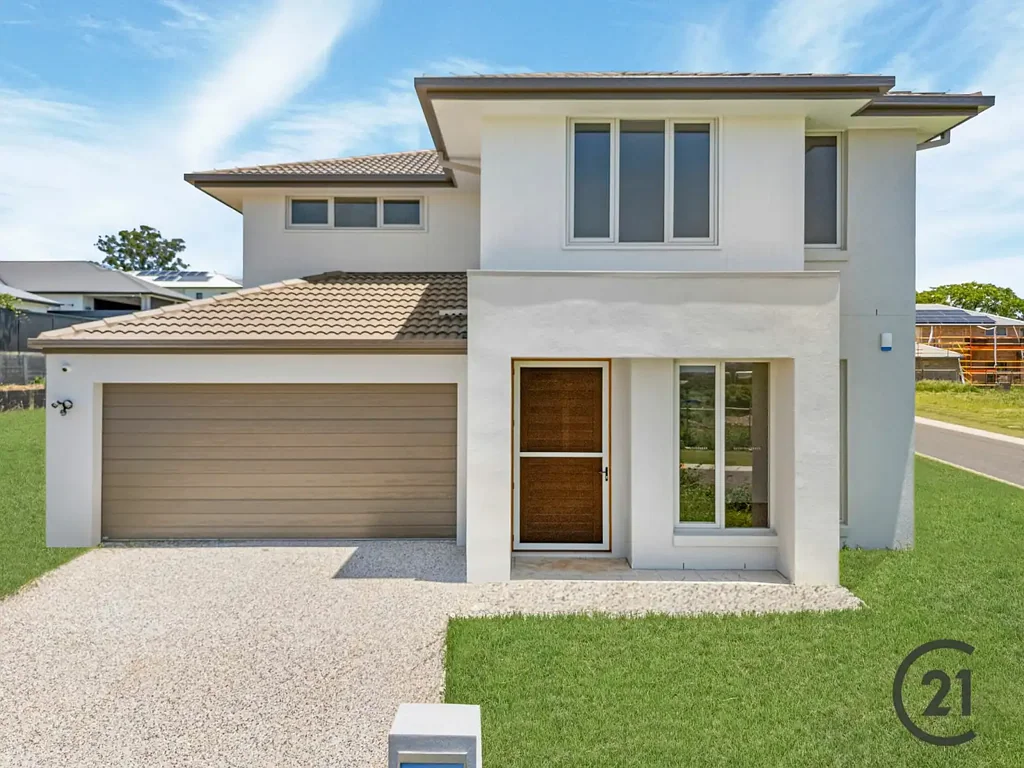 Luxury Family Living in Prestigious Location! Rent is $1020
