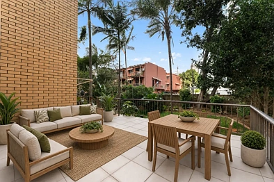 Broadbeach 2房  Prime Land-banking - Lifestyle, Position & Potential