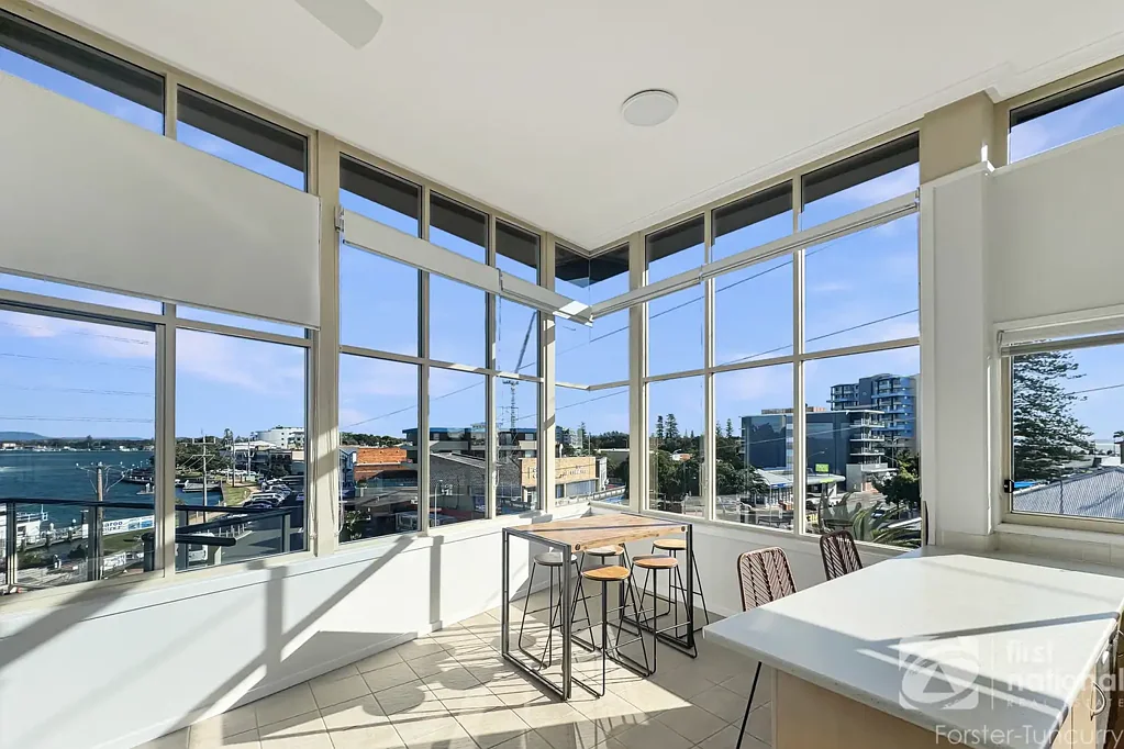 2 Bedroom Marina Apartment