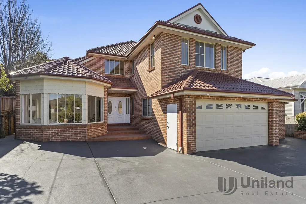 Epping 5બેડરૂમ A Rare 809sqm Landholding in Epping's Finest Pocket