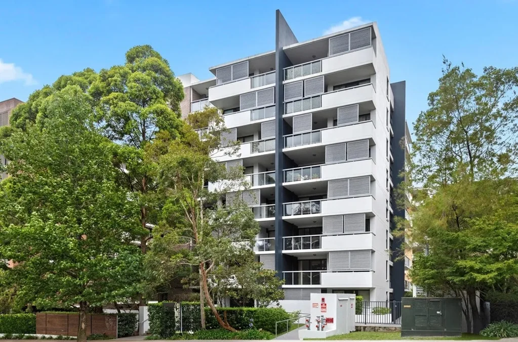 Waitara 1房 易于打理的生活，无与伦比的地理位置 Low-Maintenance Living in an Unbeatable Location