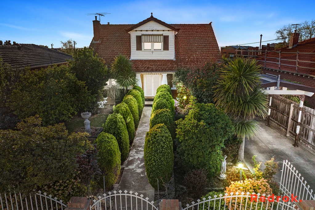 4 Oakhill Avenue, Reservoir, VIC 3073