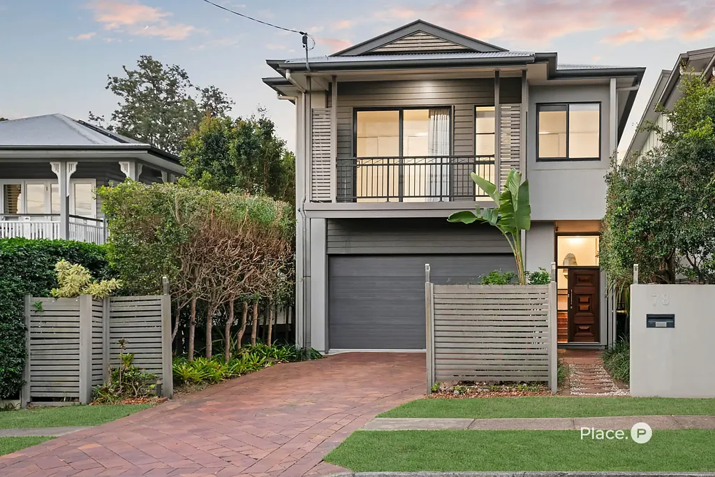 Chelmer 5 Slaapkamer Contemporary Living with Exceptional Outdoor Appeal in Coveted Riverside Pocket