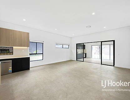 11 Gloucester Ave, Merrylands, Parramatta (Northwest suburbs), 5 habitaciones, 3 baños, House