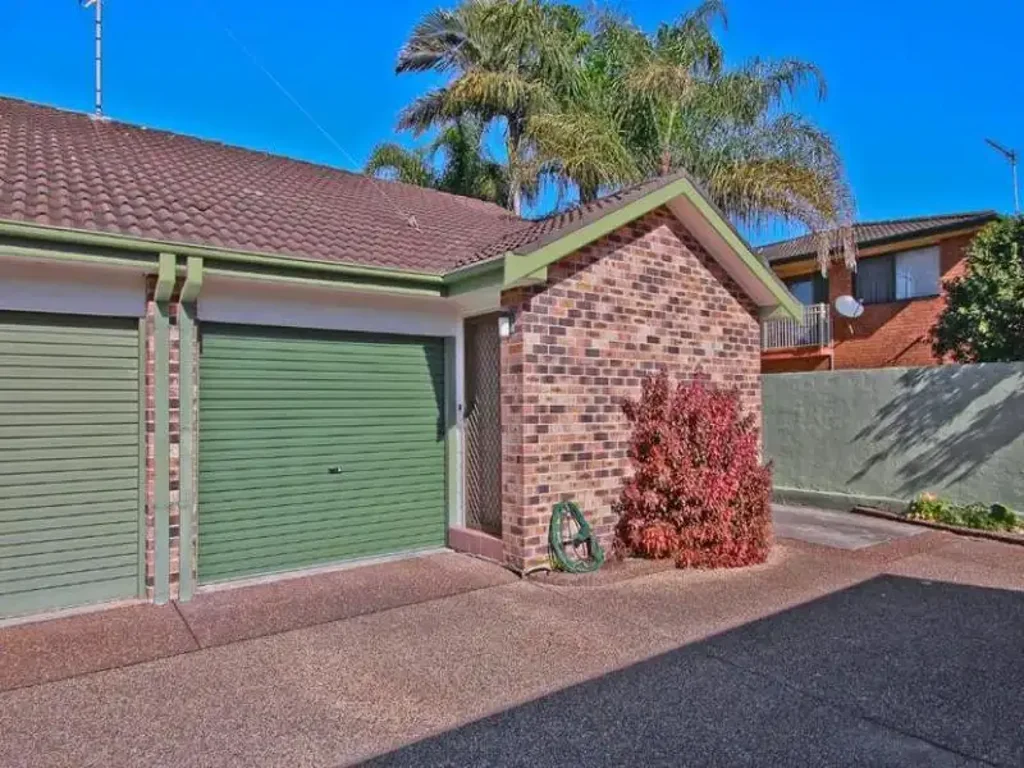 LOW MAINTENANCE LIVING