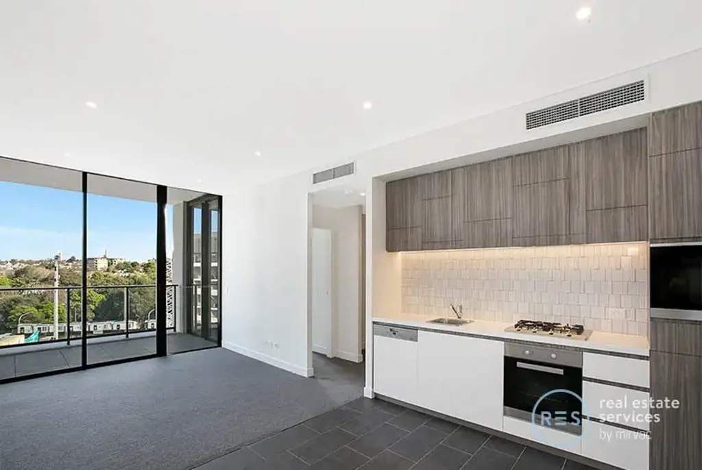 Exceptional 1-Bedroom + Study Apartment in 'Chevalier', Harold Park