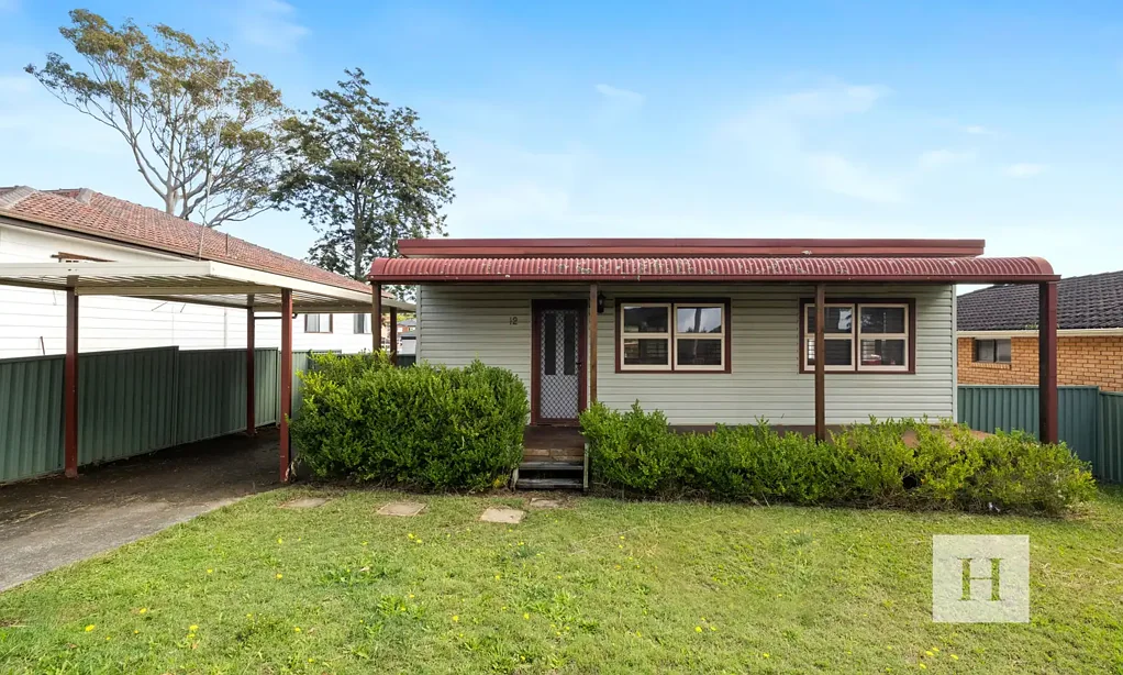 12 Blackford Avenue, Kanwal, NSW 2259