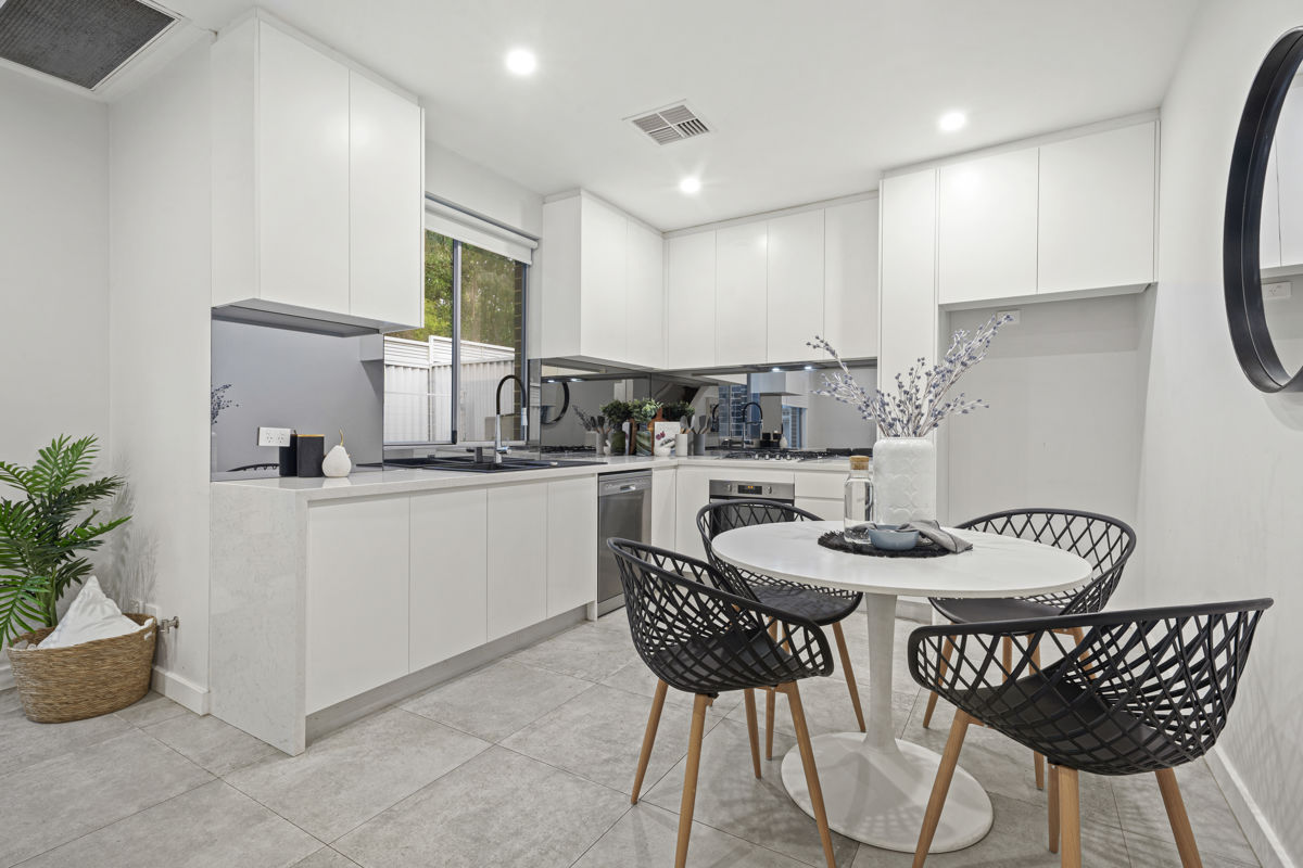 UNIT 9 170 DUNMORE ST, WENTWORTHVILLE NSW 2145, 0 Kuwarto, 0 Banyo, Townhouse