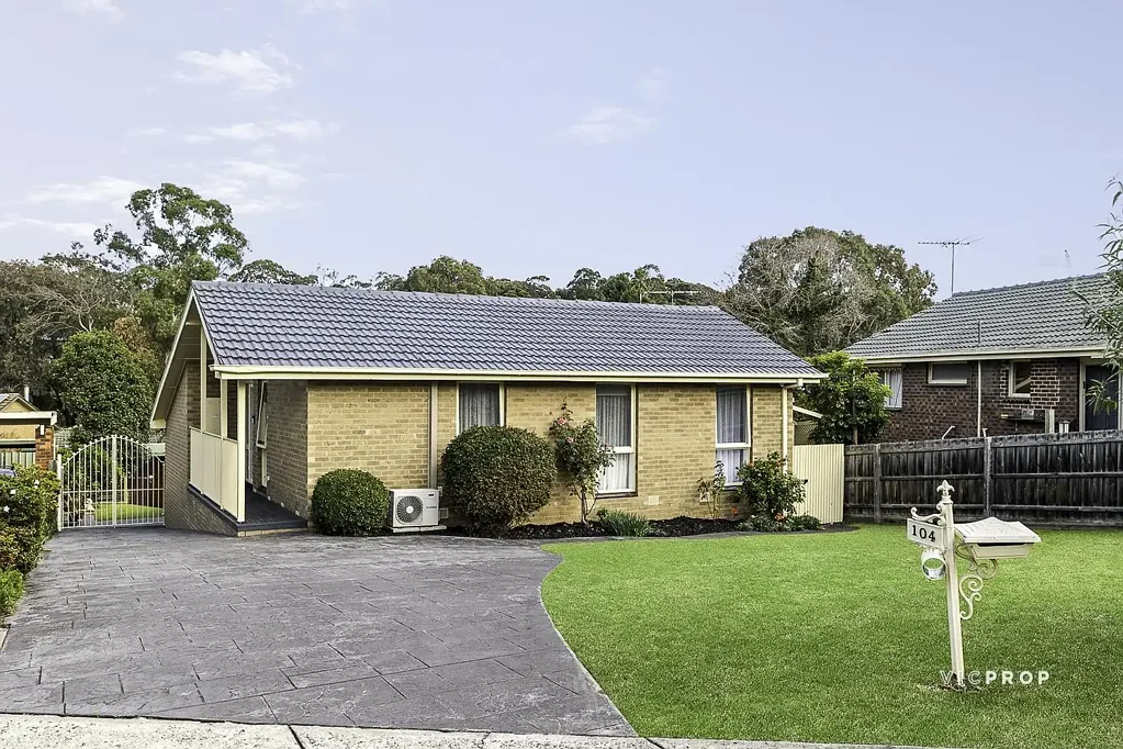 Macleod 3ห้องนอน A much-loved home with space to enjoy