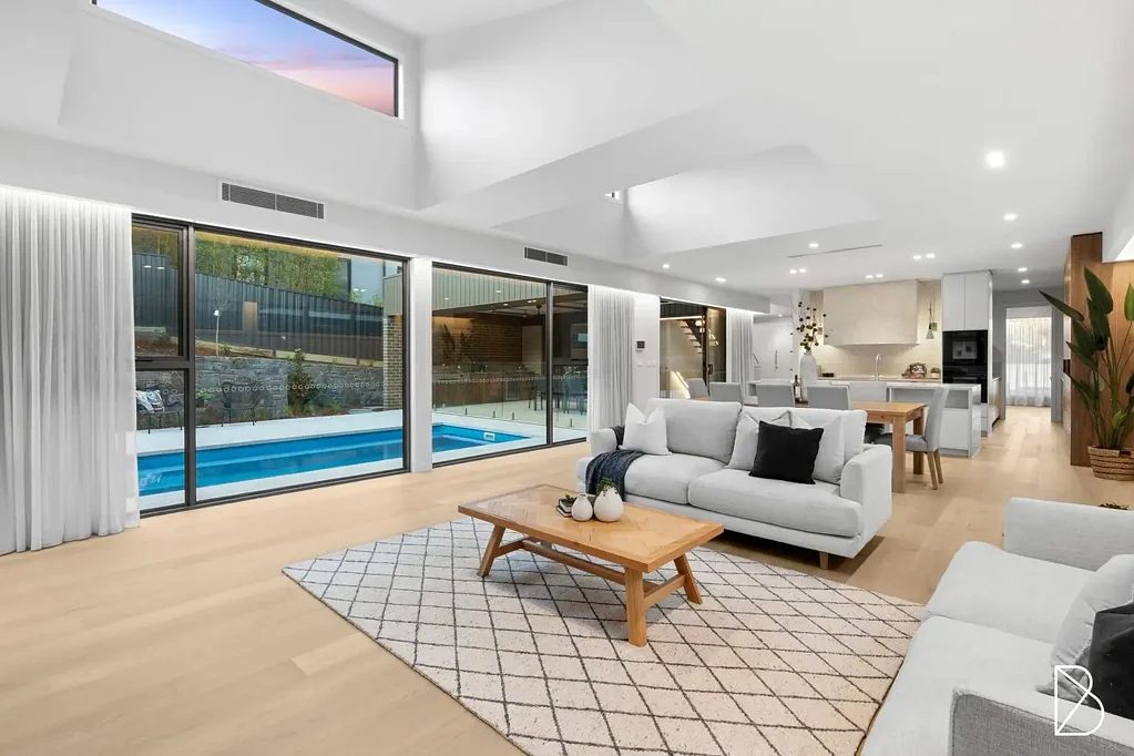 Campbell 4ਬੈੱਡਰੂਮ Brand New Contemporary Luxury