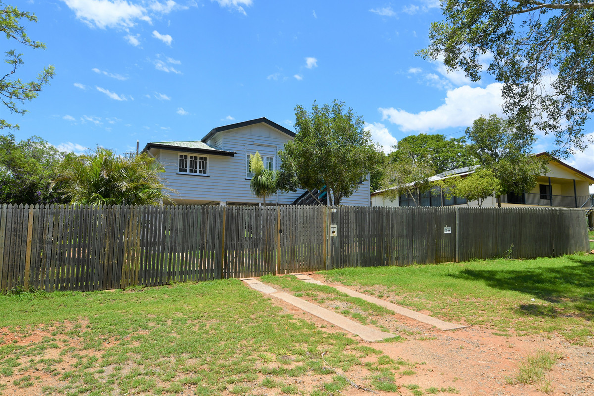 46 PATTISON ST, MOUNT MORGAN QLD 4714, 0部屋, 0バスルーム, House