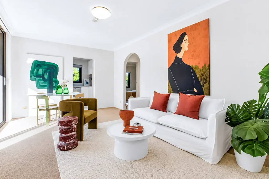 Randwick 2Zimmer North facing renovated apartment in low maintenance centrally located block