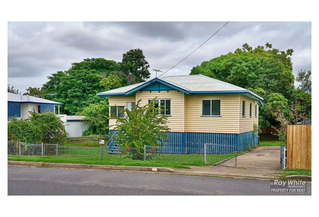 Large Highset, 4 Bedroom Home