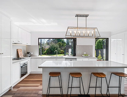 15 Piccadilly Court, Kilsyth, VIC 3137, 3房, 1浴, House