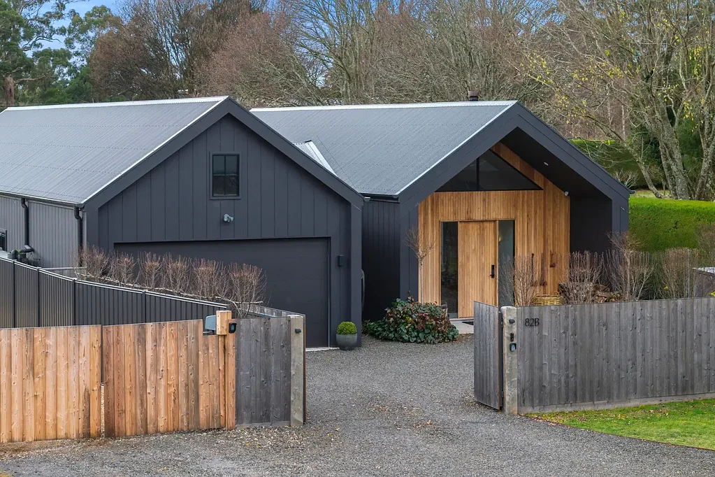 Trentham 3Kwarto Contemporary Architectural Retreat in the Heart of Trentham