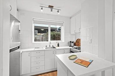 9/8 Kemp Street, Thornbury, VIC 3071, 1 રૂમ, 1 બાથરૂમ, Apartment