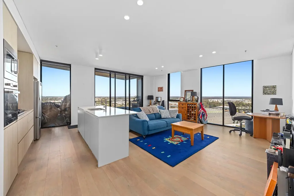 Liverpool 2chambre IMPRESSIVE 2 BED PLUS STUDY WITH SWEEPING VIEWS