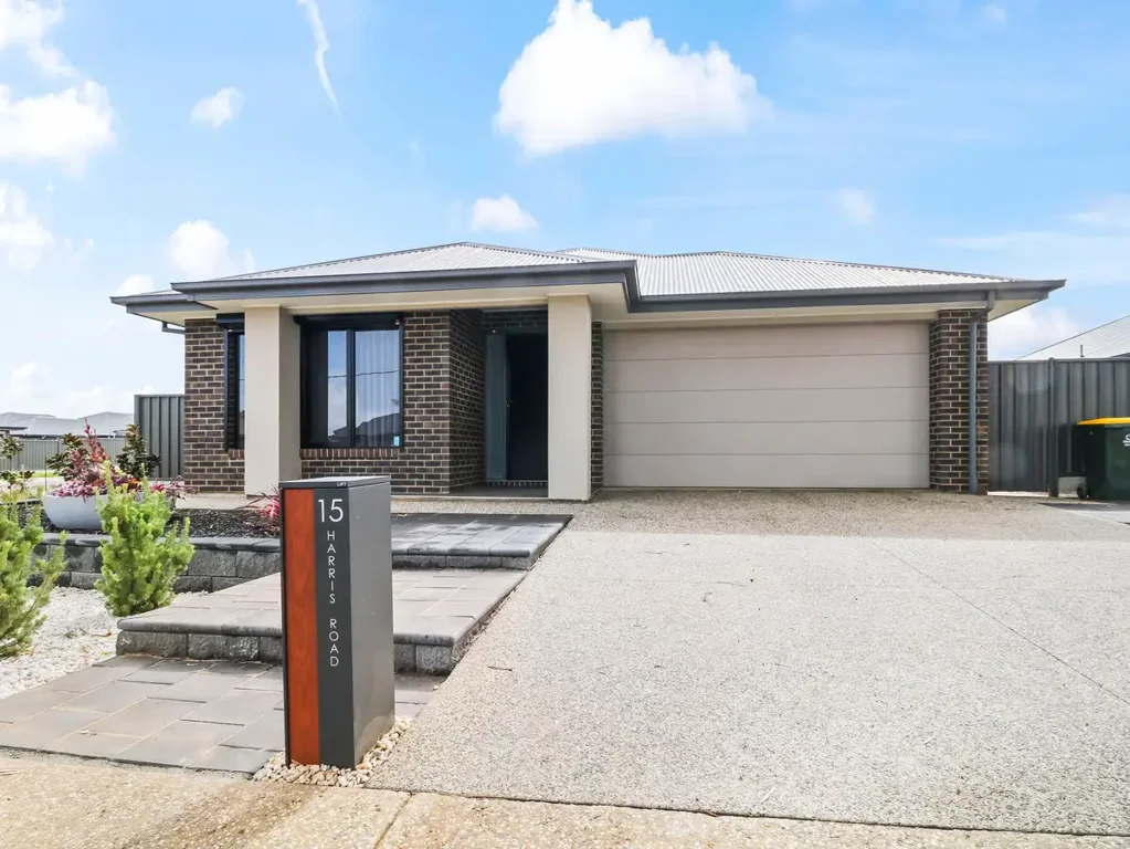 Modern Family 4-Bedroom Home in Thriving Angle Vale