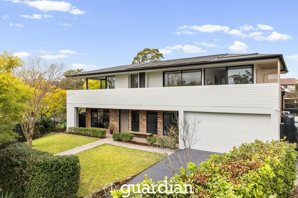 Cherrybrook 5ਬੈੱਡਰੂਮ Essentially Near-New Luxury in Prime Catchment