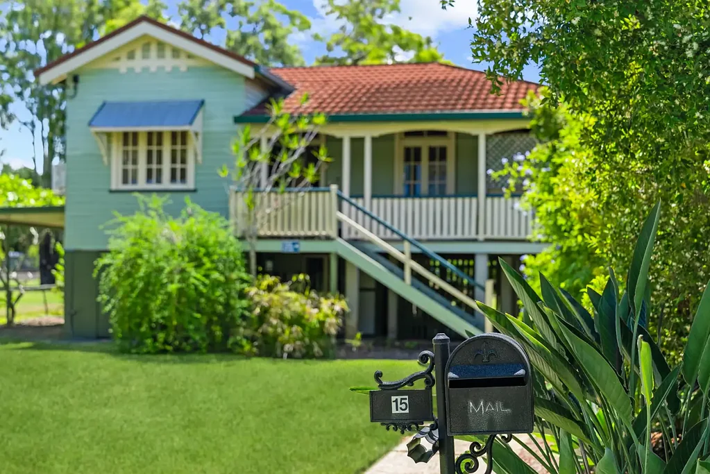 15 Blackwood Road, Deagon, QLD 4017