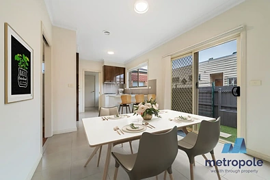 2/25 Stanlake Street, Footscray, VIC 3011, 3 Bedrooms, 1 Bathrooms, Townhouse