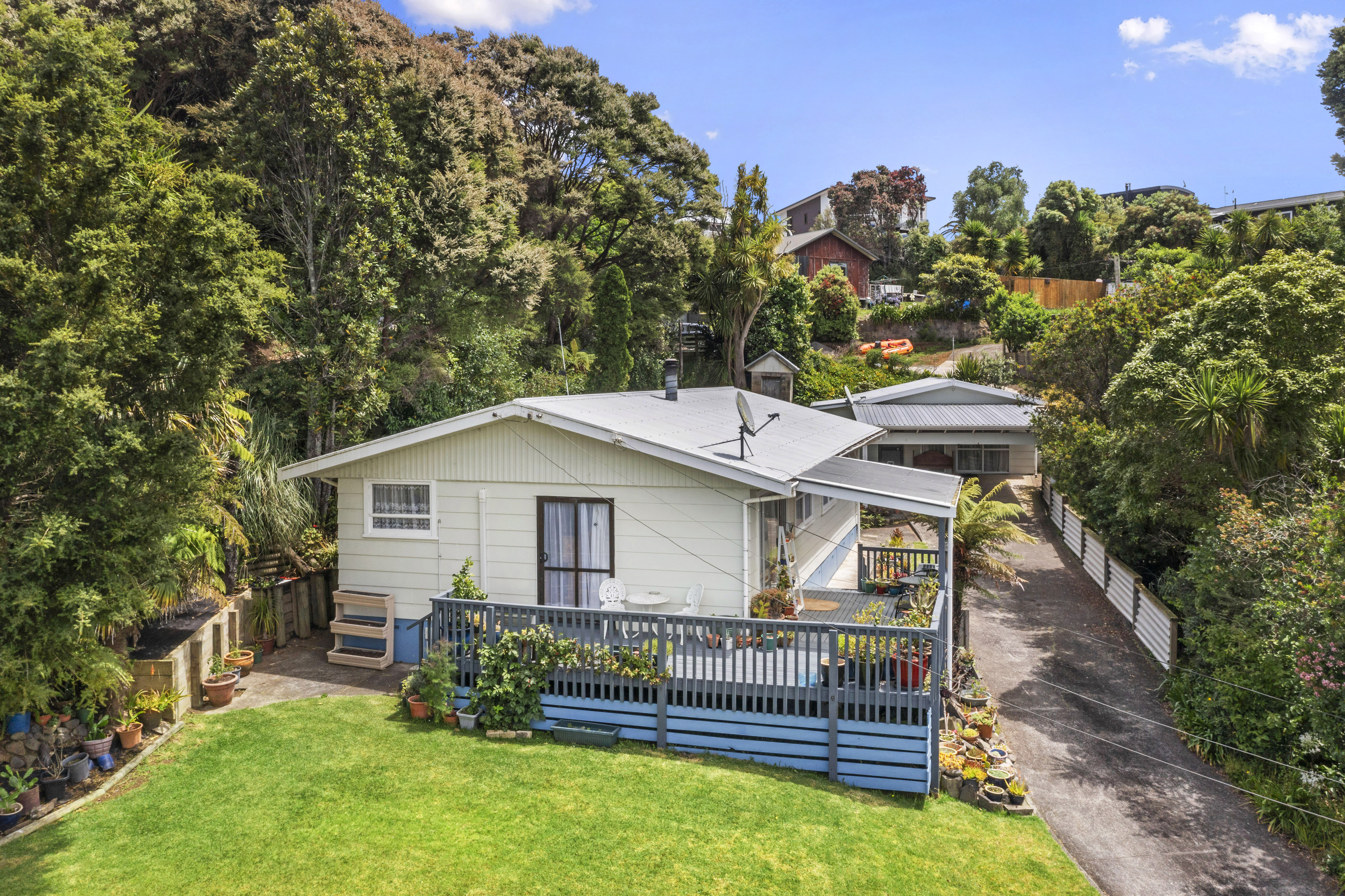 46 Cross Street, Raglan, Waikato, 3 कमरे, 1 बाथरूम, House