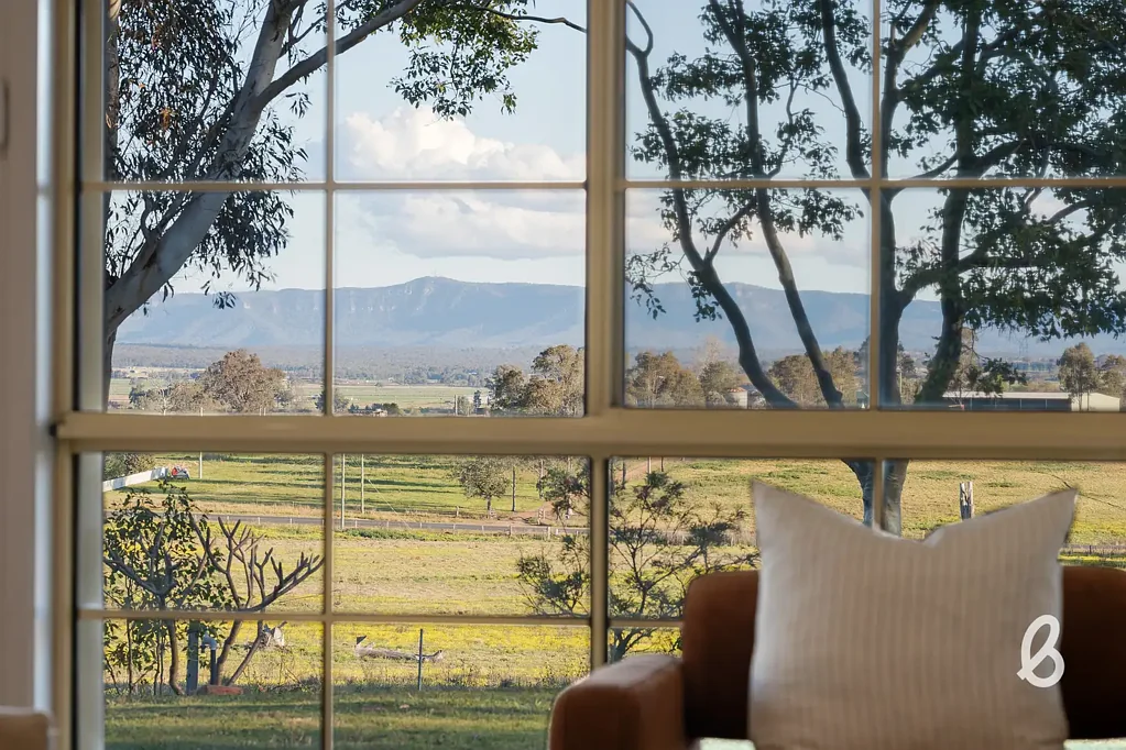 Singleton  Elevated Views | Premium Lifestyle | Town Convenience