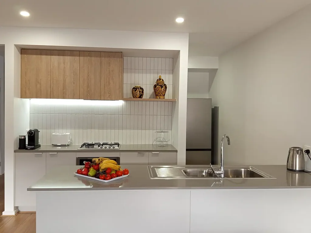 Kalkallo 3ห้องนอน " UNDER OFFER" All Offers over $500,000 will be considered.