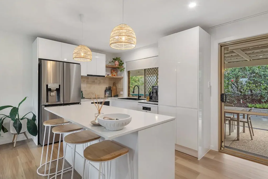 13 Ben Lexcen Court, Mount Warren Park, QLD 4207