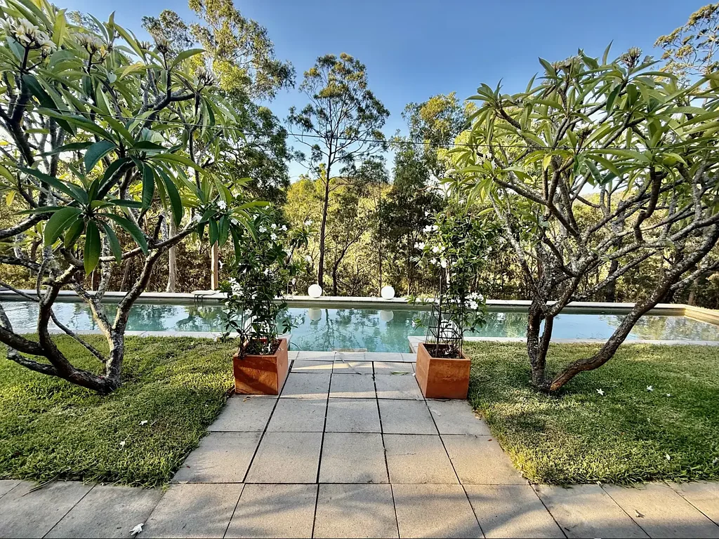 Laguna 3Moenga Modern Living in a Private Bushland Sanctuary