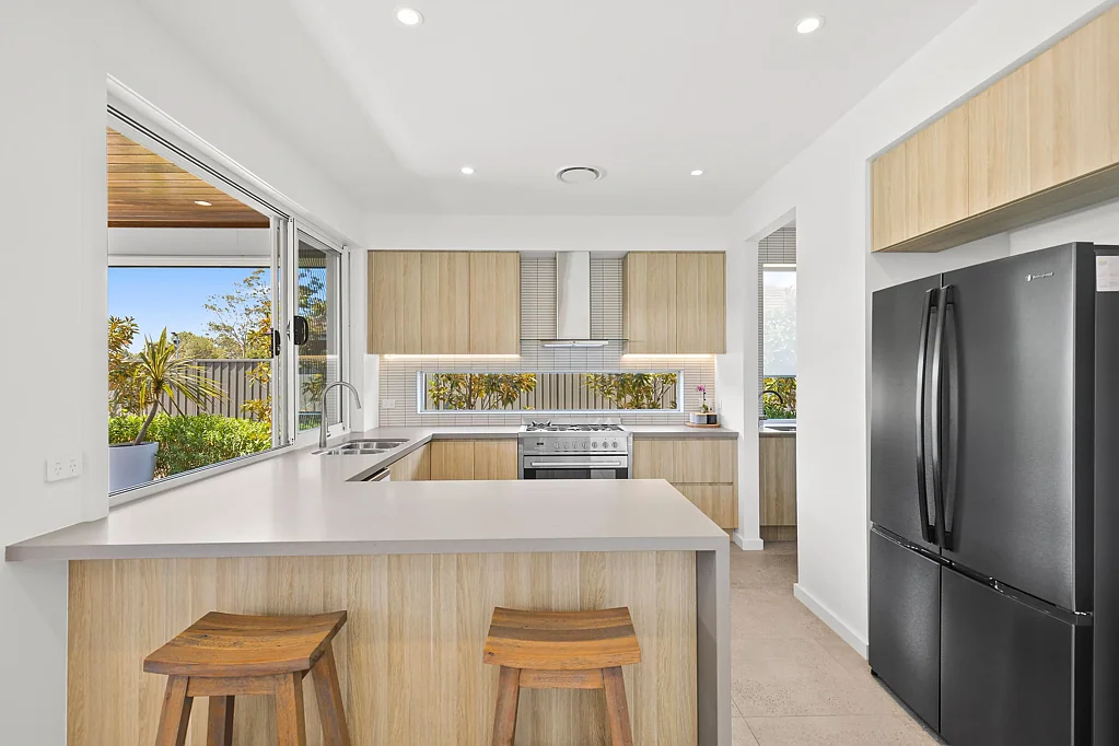 182 Tongarra Road, Albion Park, NSW 2527