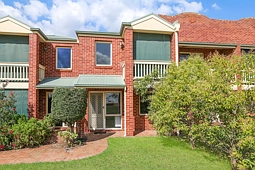 1/550 Kotthoff Street, Lavington