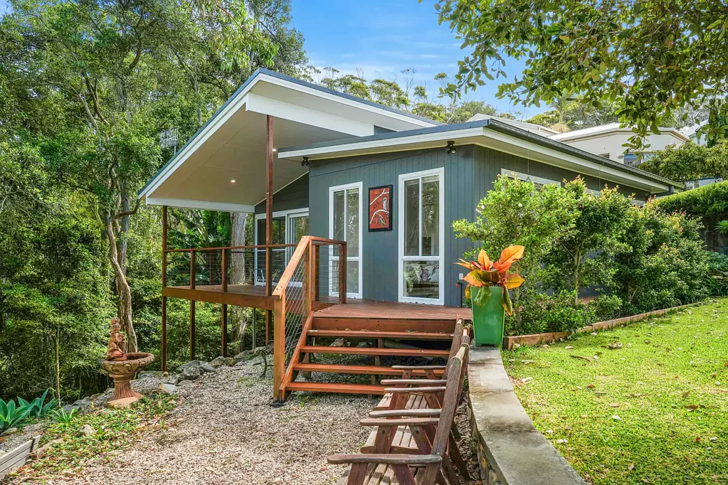 Private Furnished 2-Bedroom Retreat with Utilities Included