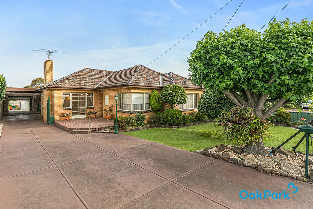 34 Gregory Street, Oak Park, VIC 3046