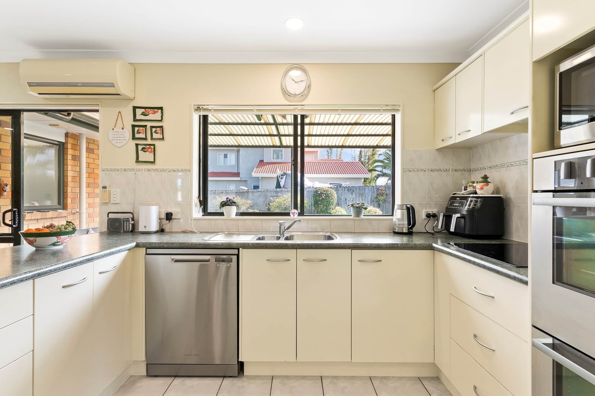 1 Brittas Place, East Tamaki, photo 14