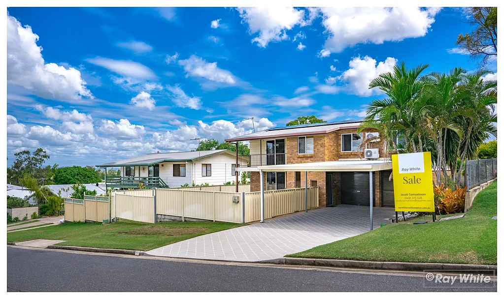 Kawana 3침실 Spacious Family Home with Dual Living & Pool