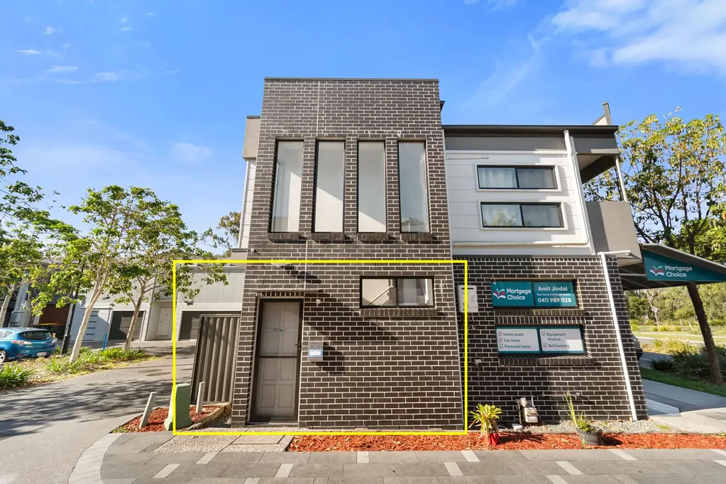 1 Bedroom Studio Apartment in the Heart of Fitzgibbon