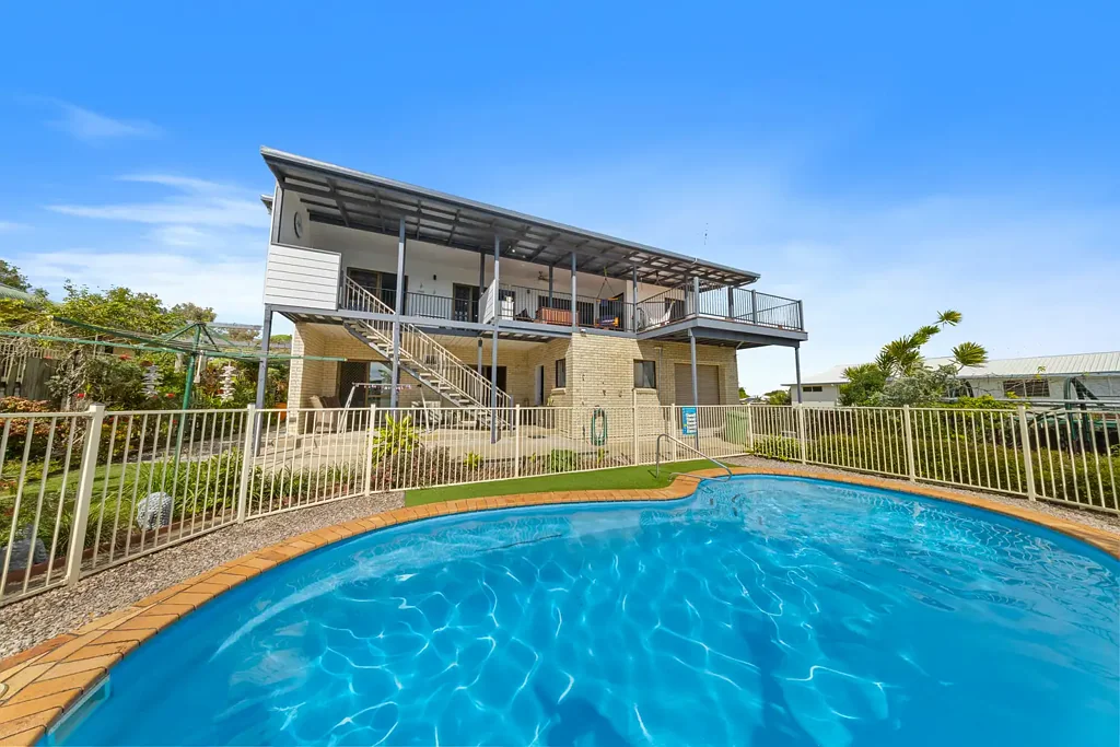 13 Bombala Crescent, Rainbow Beach, QLD 4581