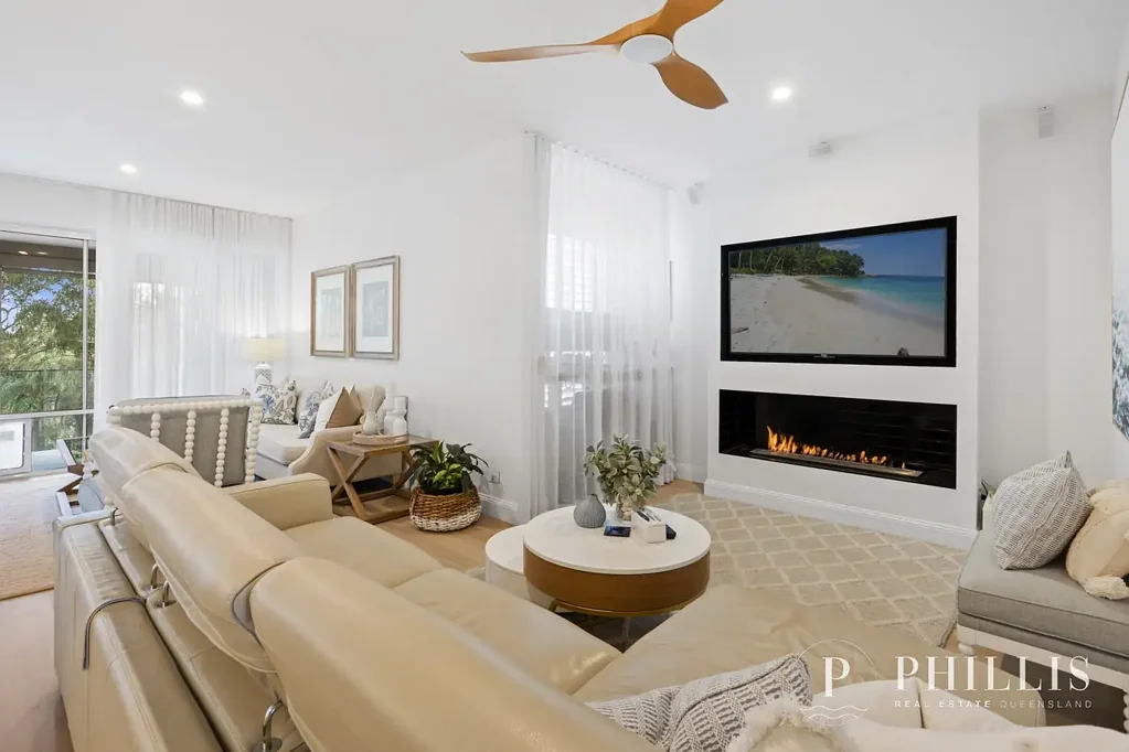 Hope Island 2ਬੈੱਡਰੂਮ The Best Prestige Coastal Penthouse in the St Andrews Terrace complex at Sanctuary Cove.