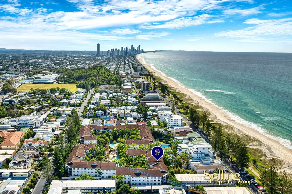 Miami 2 Bedroom 🌴 Beachside Bliss – 2-Bedroom Apartment with Ocean Glimpses & Resort-Style Living!